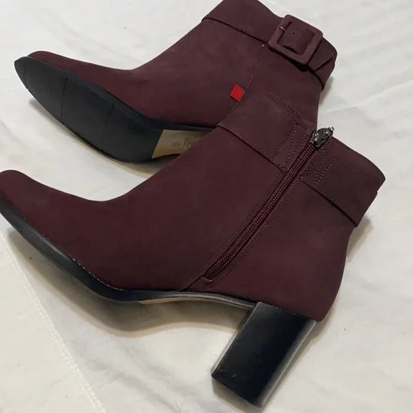 Marc Joseph New York Women's Leather Ankle Boots with Buckle Detail - Picture 2 of 5